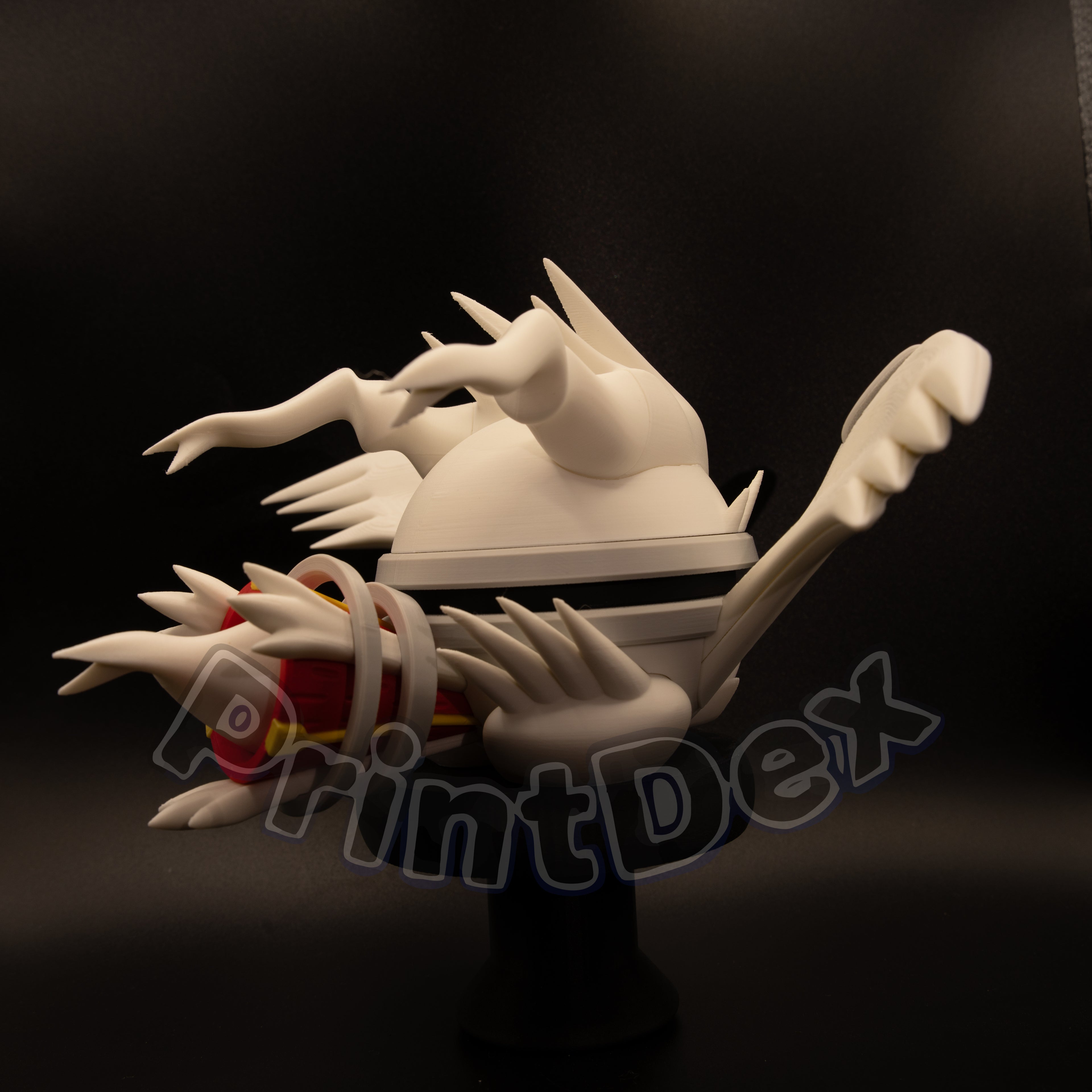 #643 Reshiram